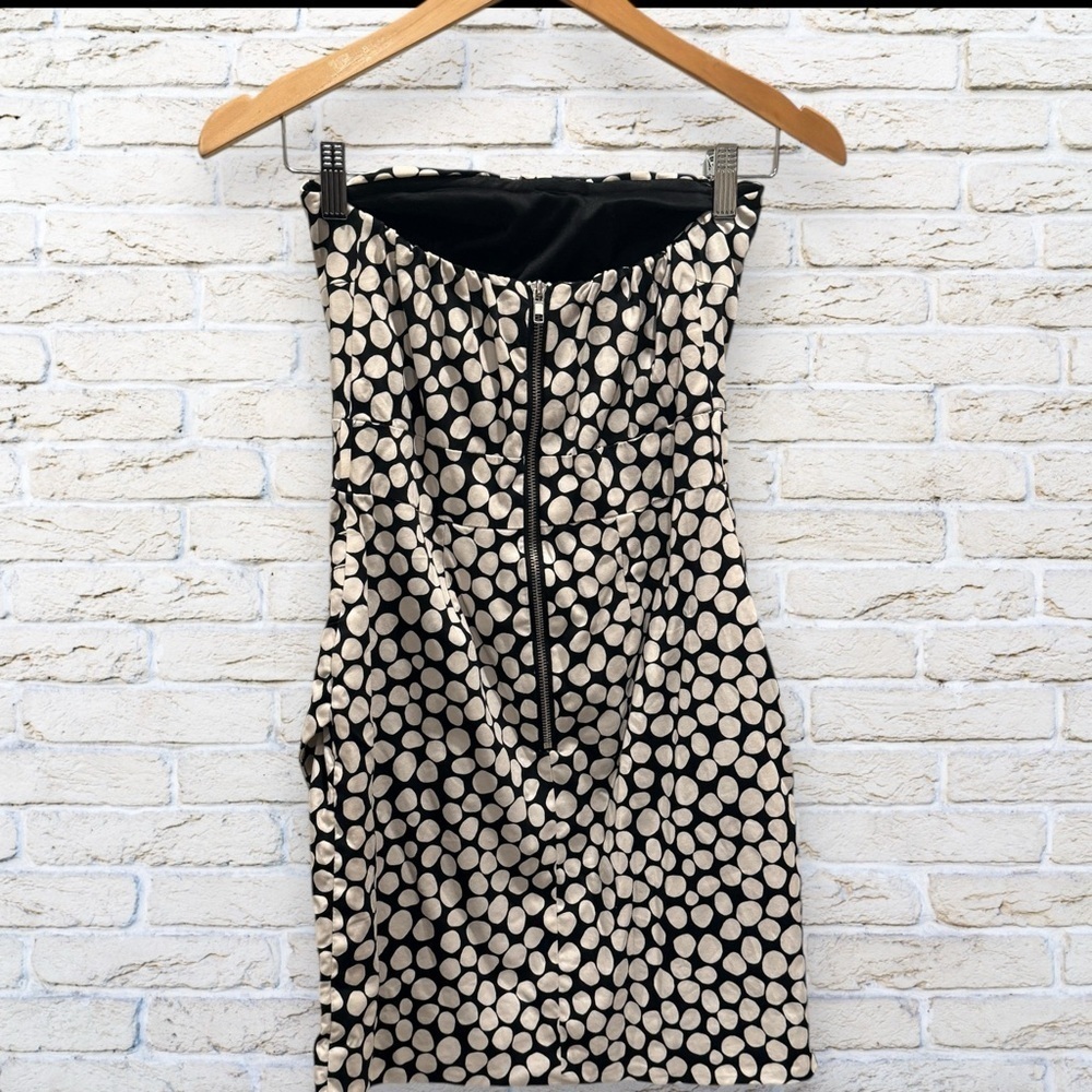 Charlotte Russe Black and Cream Strapless Dress Size Small - Picture 4 of 6